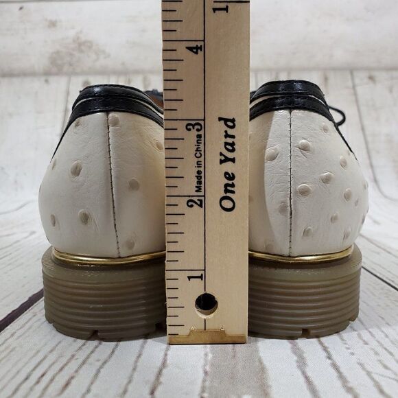 Charlotte Olympia Derby Oxford Womens Size 39 US 9 Ostrich Embossed Leather - Picture 11 of 13